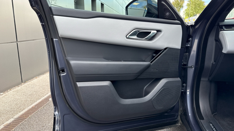 Land Rover Range Rover Velar 2.0 D200 MHEV Dynamic HSE 5dr Auto Diesel Estate